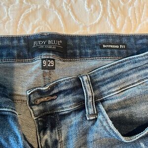 Judy Blue Women's Boyfriend Jeans - Medium Blue